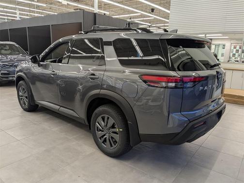 2025 Nissan Pathfinder SV 4WD