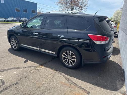 2014 Nissan Pathfinder SL