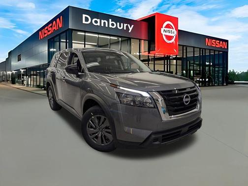 2025 Nissan Pathfinder S 4WD