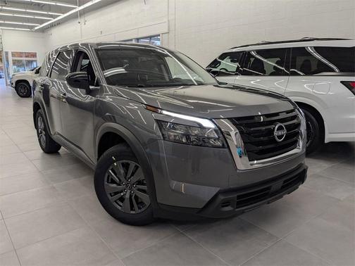 2025 Nissan Pathfinder S 4WD
