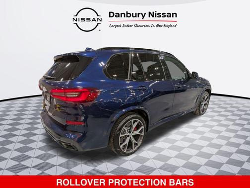 2021 BMW X5 M50i