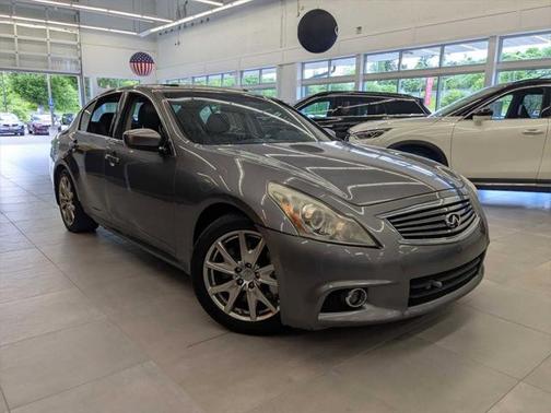 2011 INFINITI G37 Journey