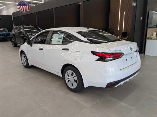 2025 Nissan Versa 1.6 S