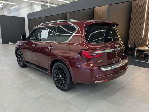 2023 INFINITI QX80 SENSORY AWD