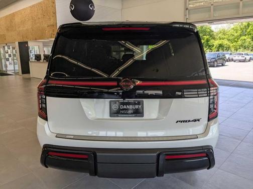 2025 Nissan Armada PRO-4X 4WD