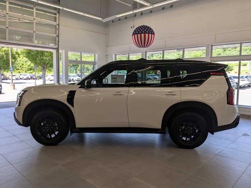2025 Nissan Armada PRO-4X 4WD