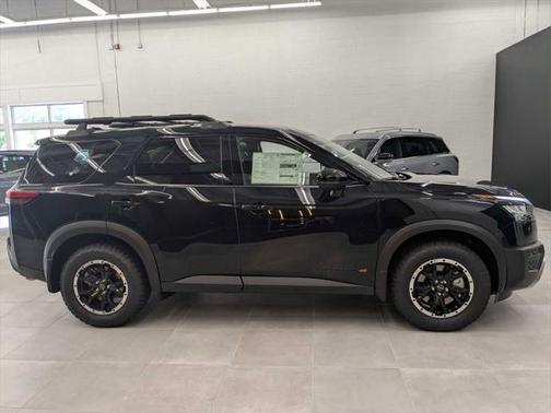 2025 Nissan Pathfinder Rock Creek 4WD