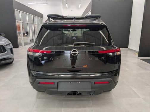 2025 Nissan Pathfinder Rock Creek 4WD