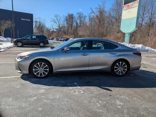 2021 Lexus ES 350 Base
