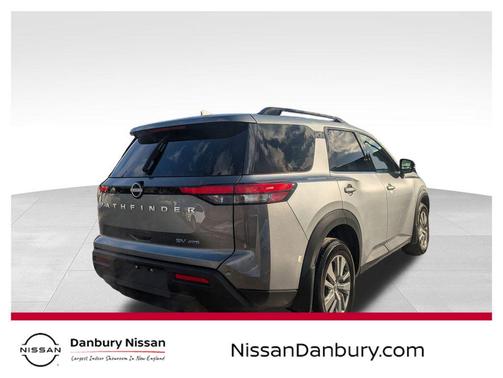 2024 Nissan Pathfinder SV 4WD