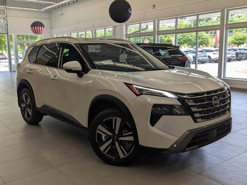 2025 Nissan Rogue SL