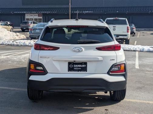2021 Hyundai KONA SEL