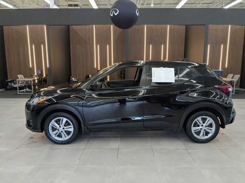 2022 Nissan Kicks S