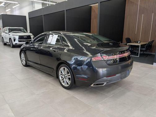2015 Lincoln MKZ Base
