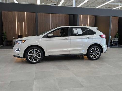 2017 Ford Edge Sport