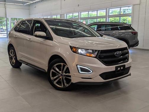2017 Ford Edge Sport