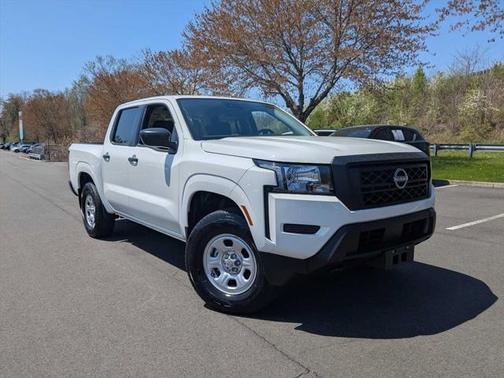 2024 Nissan Frontier S