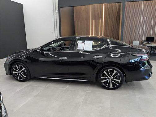 2023 Nissan Maxima SV Xtronic CVT