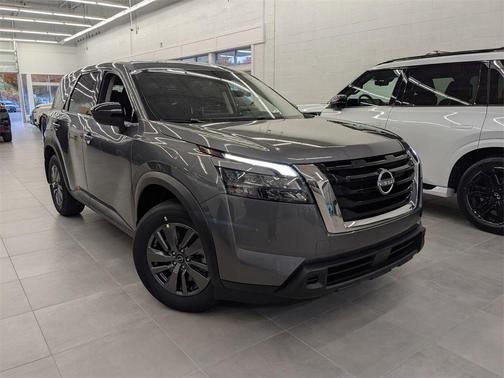 2025 Nissan Pathfinder S 4WD