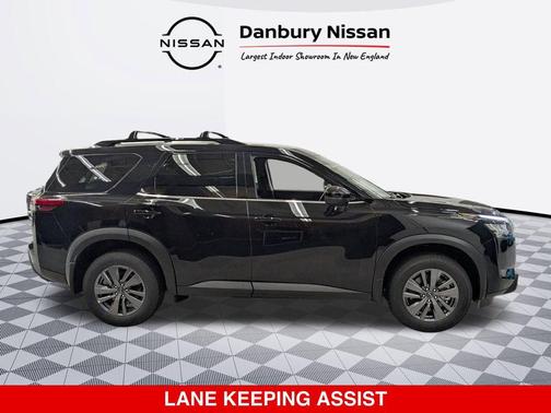 2025 Nissan Pathfinder SV 4WD