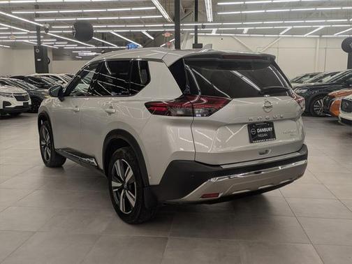 2021 Nissan Rogue Platinum