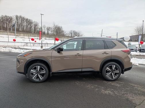 2025 Nissan Rogue SL