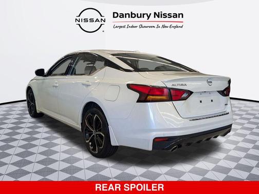 2023 Nissan Altima SR Intelligent AWD