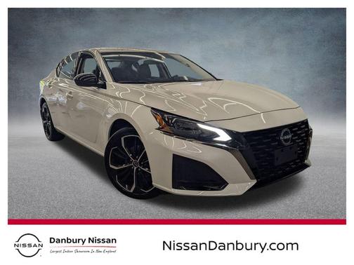 2023 Nissan Altima SR Intelligent AWD