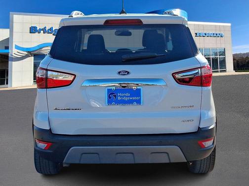 2022 Ford EcoSport Titanium