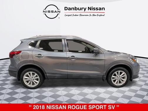 Gun Metallic 2018 Nissan Rogue Sport SV