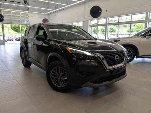 2022 Nissan Rogue S