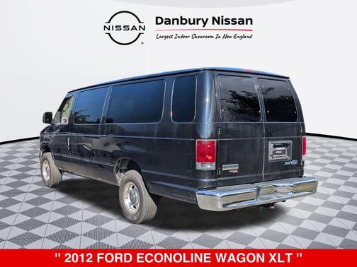 2012 Ford E350 Super Duty XLT
