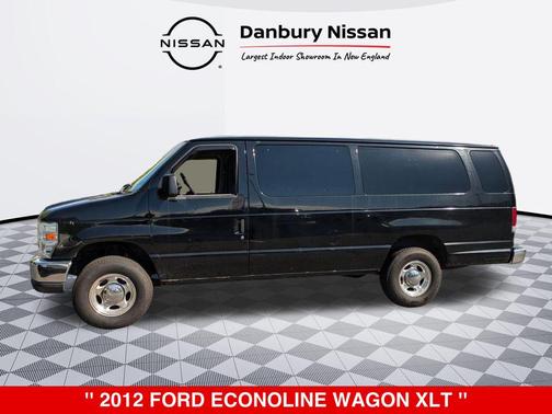 2012 Ford E350 Super Duty XLT