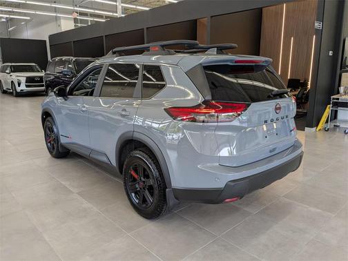 2025 Nissan Rogue Rock Creek