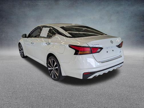 2022 Nissan Altima Platinum Intelligent AWD