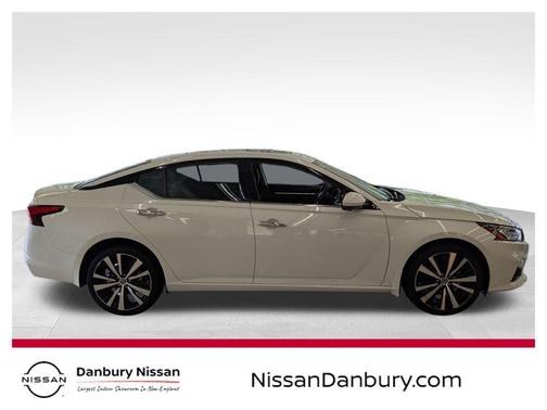 2022 Nissan Altima Platinum Intelligent AWD