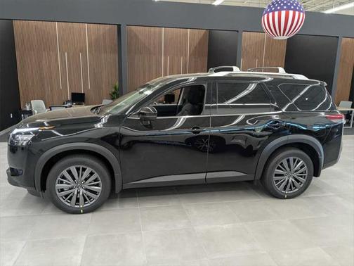 2025 Nissan Pathfinder SL 4WD