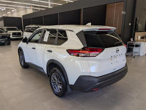 2021 Nissan Rogue S