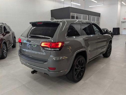 2019 Jeep Grand Cherokee Altitude