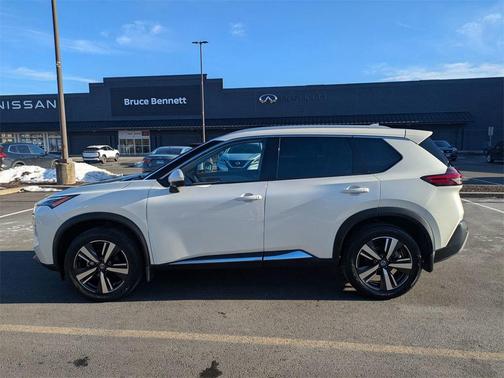 2021 Nissan Rogue SL