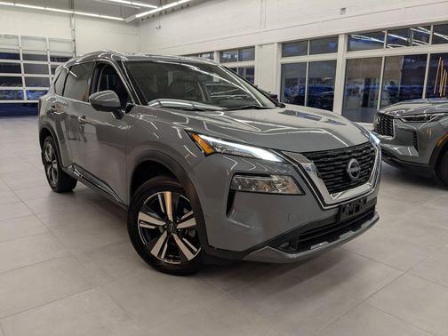 2022 Nissan Rogue SL