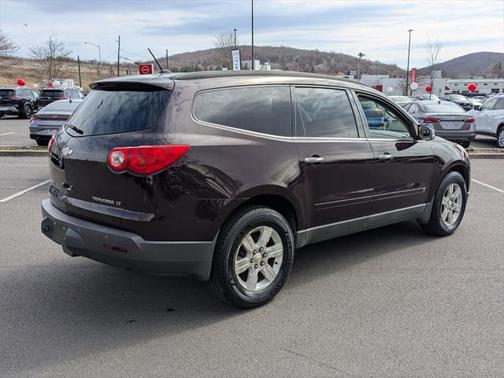 2010 Chevrolet Traverse LT