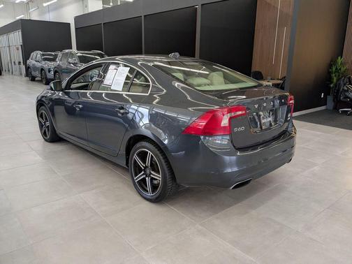 2016 Volvo S60 T5 Premier