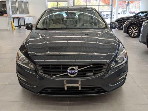2016 Volvo S60 T5 Premier