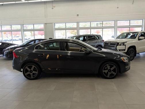 2016 Volvo S60 T5 Premier