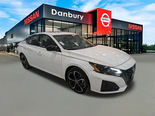 2023 Nissan Altima SR Intelligent AWD