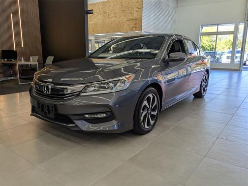 2017 Honda Accord EX-L w/Navigation & Honda Sensing