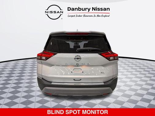 Brilliant Silver Metallic 2021 Nissan Rogue SL