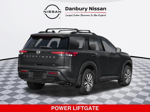 Super Black 2026 Nissan Pathfinder SL