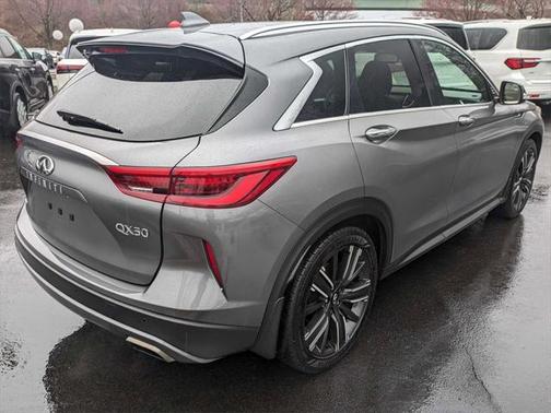 2021 INFINITI QX50 LUXE AWD